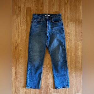 Levi’s Wedgie Straight Jeans